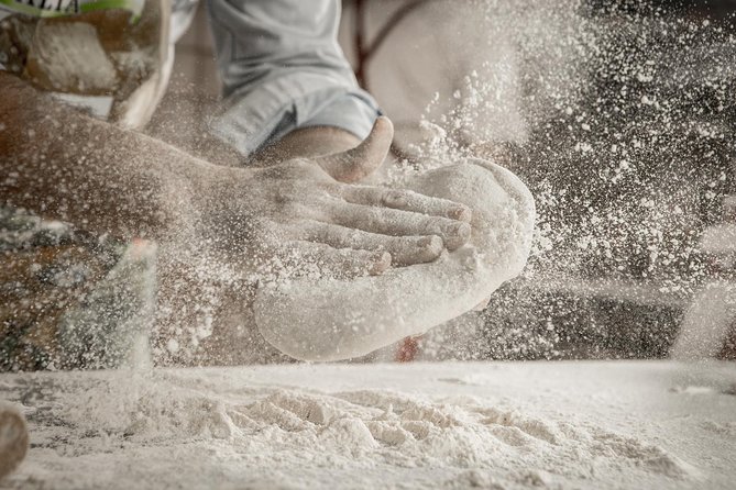 A Real Italian Pizza-Making Class - The meeting point needs a careful check