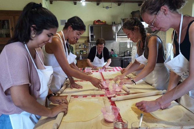 Abruzzo Traditional Pasta Making with 85y old local Grandma - Eating what you made in a four-course meal