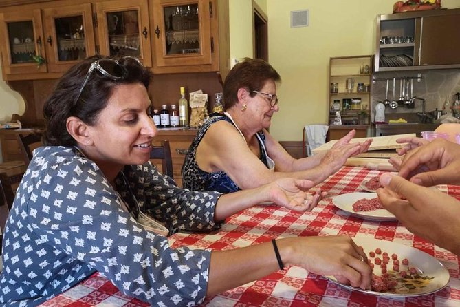 Abruzzo Traditional Pasta Making with 85y old local Grandma - Should you book the pasta lesson?