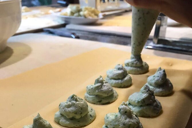 Alghero Home Cooking Pasta Class at a Farmhouse with Wine - What to know before you book