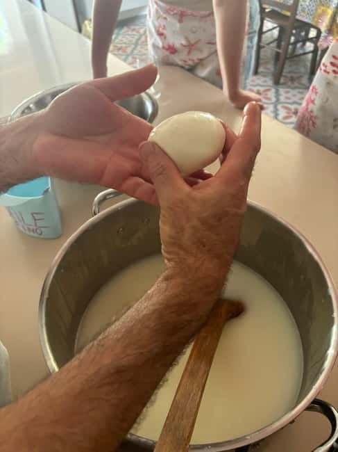 Amalfi Coast: Mozzarella, Pasta and Tiramisù Cooking Class - Meeting Ferdinando in the Farm Kitchen