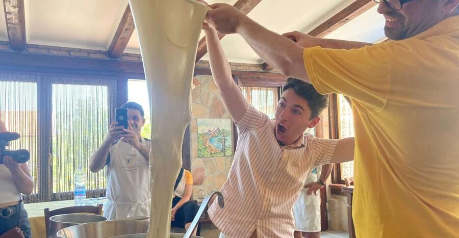 Amalfi Cooking class: Tiramisù, mozzarella and Pasta - Should you book the Pianillo cooking class?