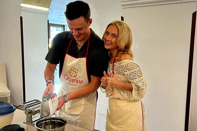 Amalfi: lezione di cucina su pasta, mozzarella e tiramisù - Ferdinando, Michele, and the personal touch