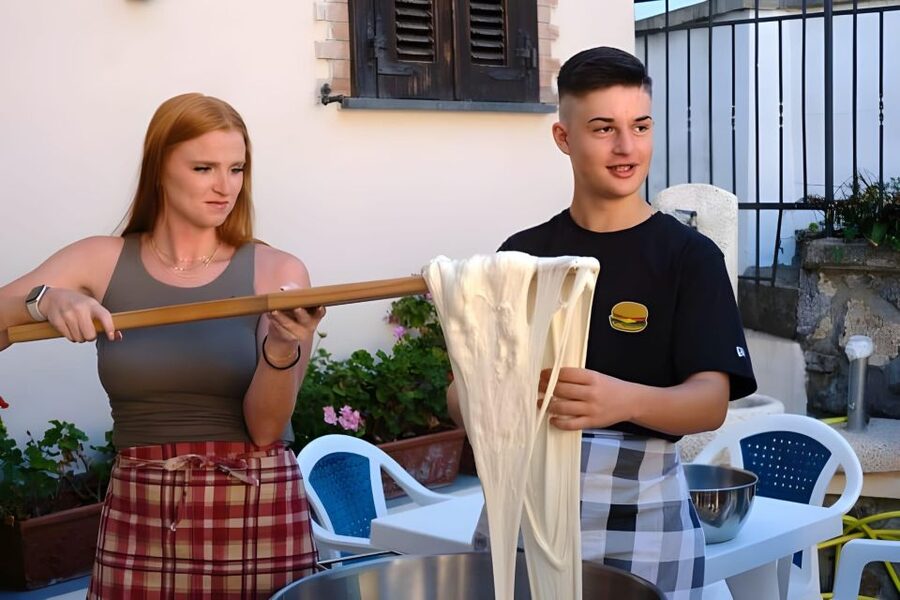 Amalfi: Make Fresh Pasta, Mozzarella & Tiramisù with wine - A farm kitchen above the Amalfi Coast