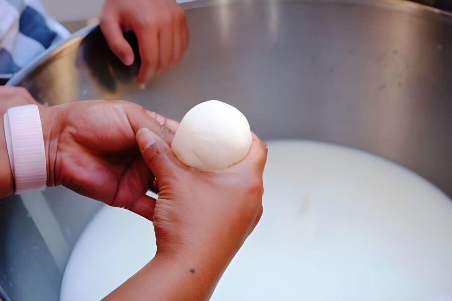 Amalfi: Make Fresh Pasta, Mozzarella & Tiramisù with wine - How long the experience takes