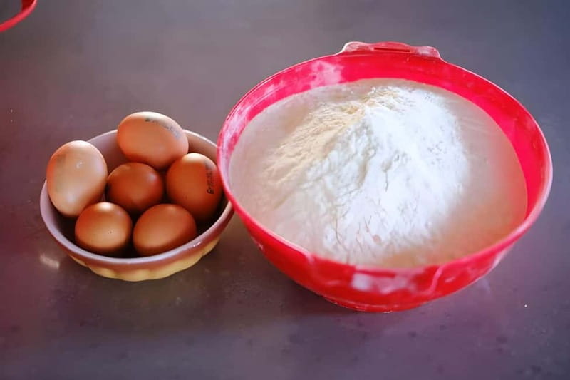 Amalfi: Make Gnocchi, Mozzarella and Tiramisù - Rolling potato gnocchi from scratch