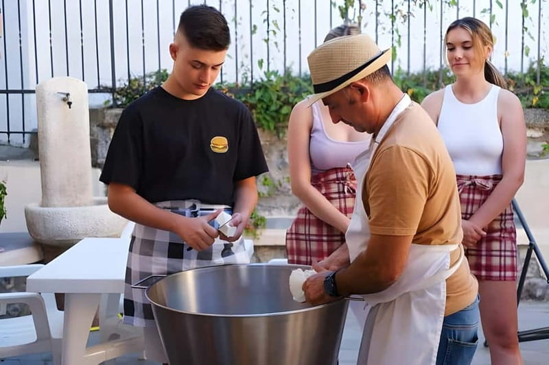 Amalfi: Make Gnocchi, Mozzarella and Tiramisù - The meal is part of the lesson