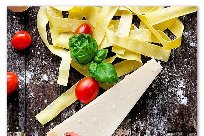 Amazing Pizza and Pasta Class at Savio’s kitchen cooking school - From worktable to shared dinner
