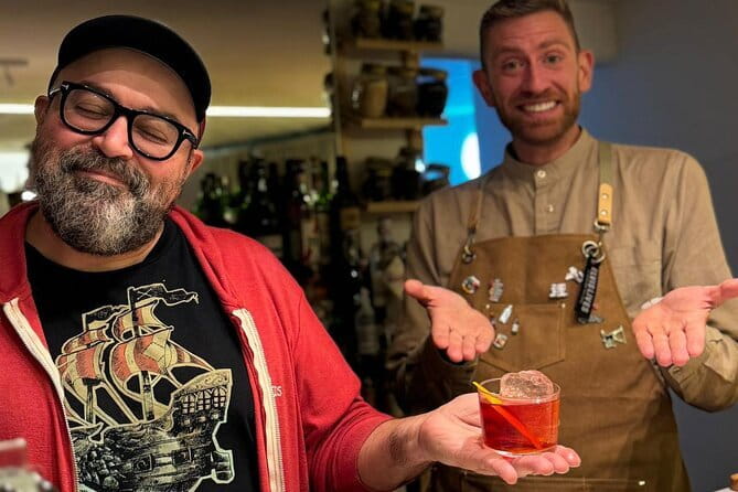 Aperitivo & Fresh Pasta class in Florence - From Florence to Guido’s private cocktail lounge