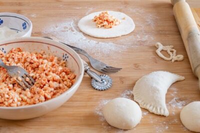 Apulian Cooking Class with Aperitif and Wine in Polignano a Mare