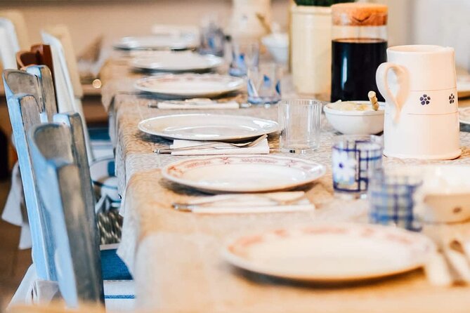 Apulian Cooking Class with Aperitif and Wine in Polignano a Mare - Who should book this experience?
