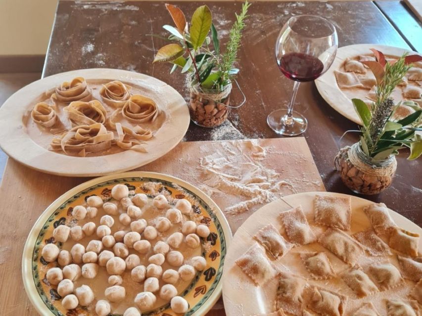 Arezzo: pasta e tiramisù cooking class organic Tuscan farm - Key points at a glance
