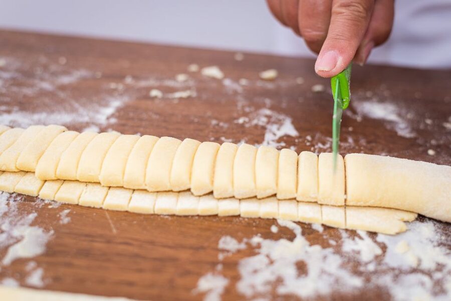 Asti: Pasta & Tiramisu Class at a Local's Home - Should you book the Asti pasta and tiramisu class?