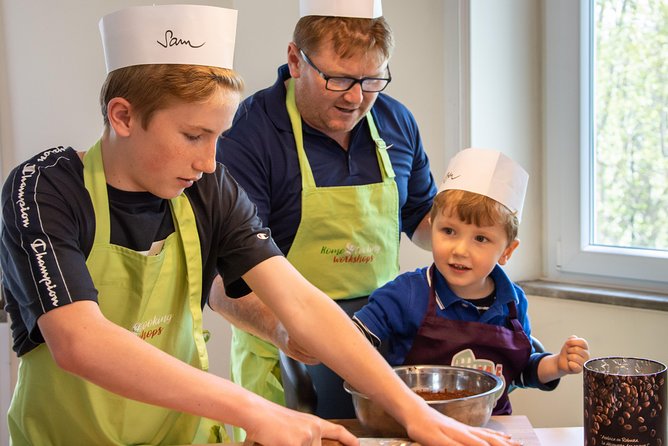 Authentic Pasta and Tiramisu Cooking Class - Meeting near Piazza Navona