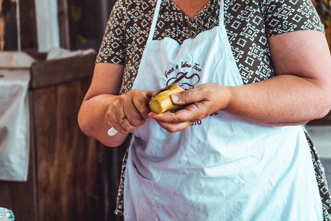 Authentic Pasta Cooking Class in Sorrento with Wine - What the two and a half hours feel like