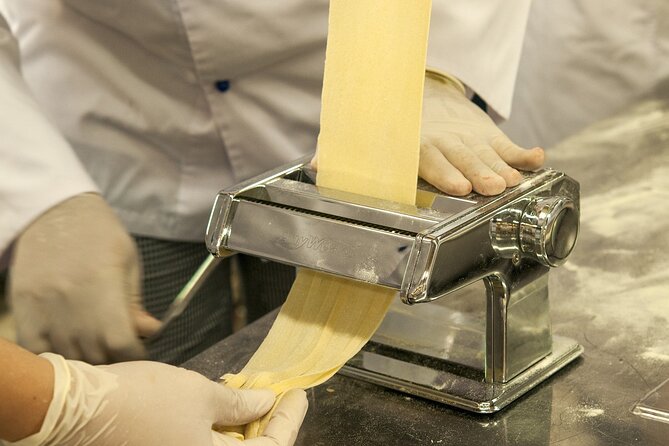 Authentic Roman Pasta & Tiramisu Experience with Italian Wine - Tiramisu adds an easy win at the end