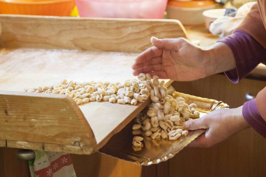 Bari: Private Pasta-Making Class at a Local's Home - Your three-hour pasta-making itinerary