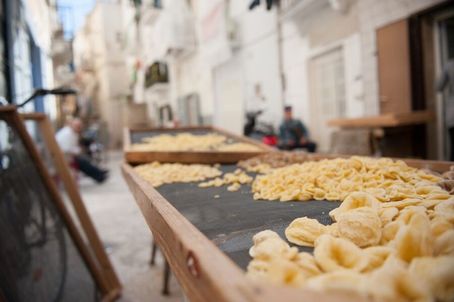 Bari Rickshaw Tour with Pasta Experience - Bari’s squares, cathedral, and Swabian Castle