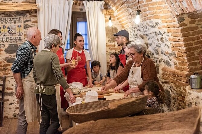 Blue Experience - Cooking Lesson " Make Pasta , Live Longer " - From local customs to the table