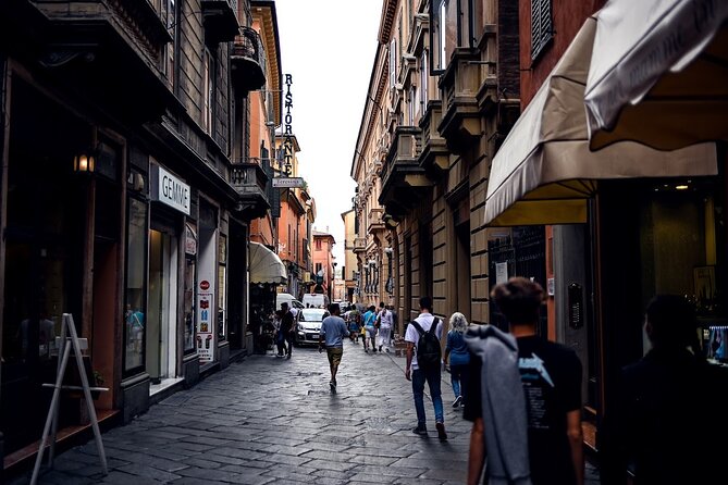 Bologna Food & Market Tour with 6 Tastings, Pasta, Wines & More - How much value do you get for $118.51?