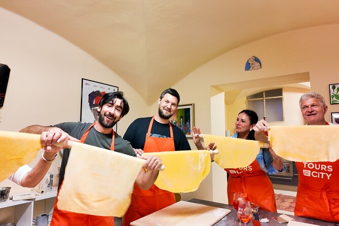 Bologna Local Pasta Cooking Class, Ragu, Spritz, Wine & Gelato - Why this class fits Bologna so well