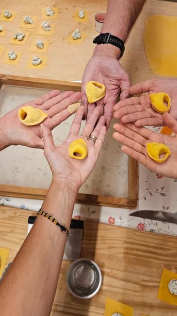 Bologna: Pasta Cooking Class, Ragu & Wine with Local Host - Local wine with a sommelier’s guidance