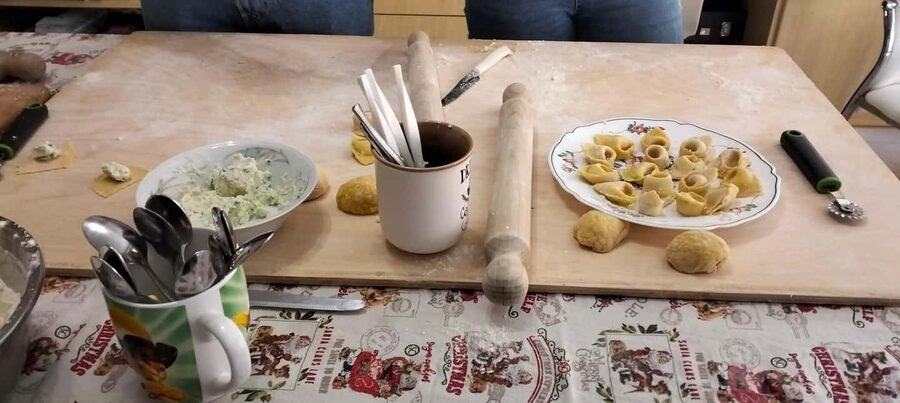 Bologna: Pasta Tagliatelle al Ragu Cooking Class with Wine - Who will enjoy this class most?