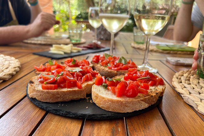 Bruschetta, Fettuccine, Gnocchi, Tiramisu Cooking Class - Spritz, bruschetta, and a relaxed start