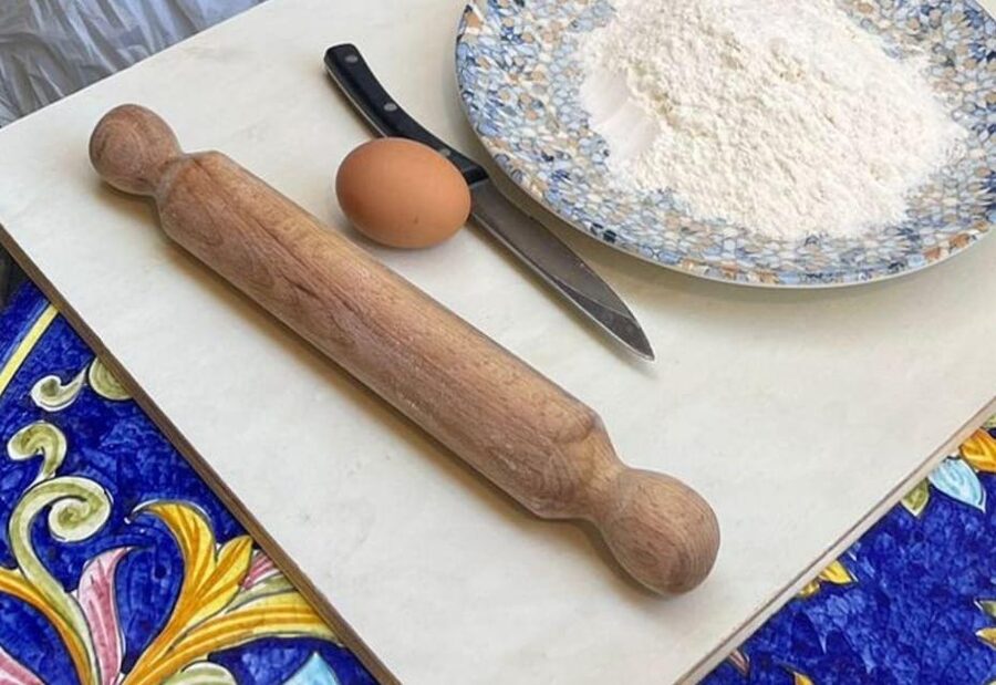Carbonara & Tiramisu Class with Wine & Prosecco - A Roman cooking class near Piazza Navona