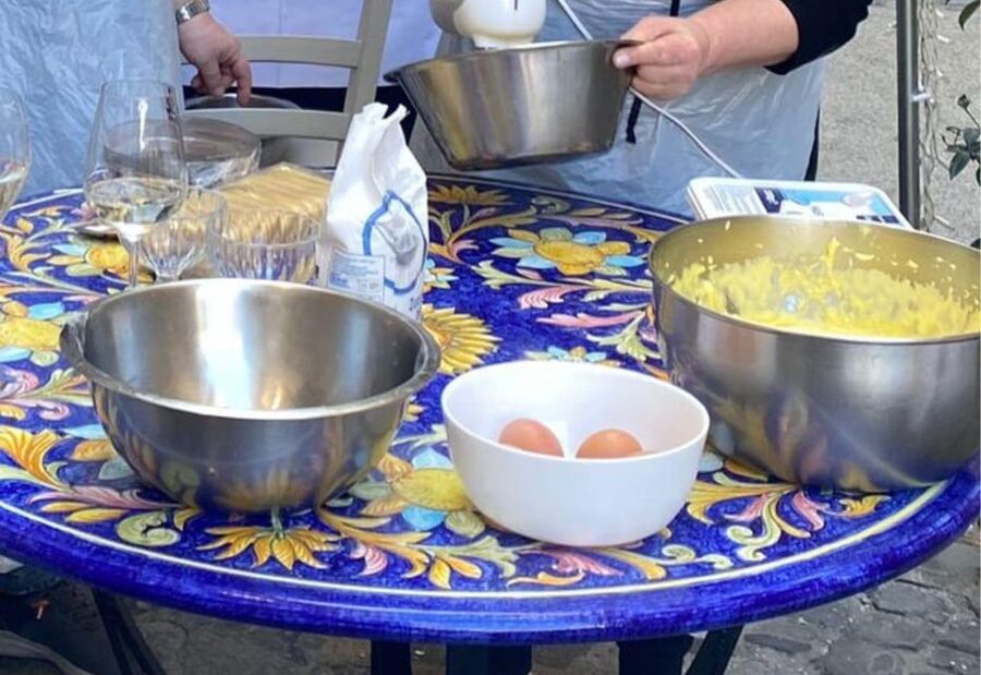Carbonara & Tiramisu Class with Wine & Prosecco - The people behind the class