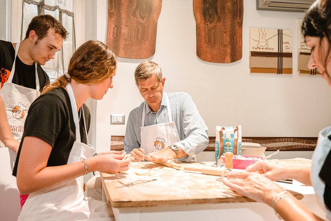 Cesarine: Small group Pasta and Tiramisu class in La Spezia - Who will enjoy this class most?