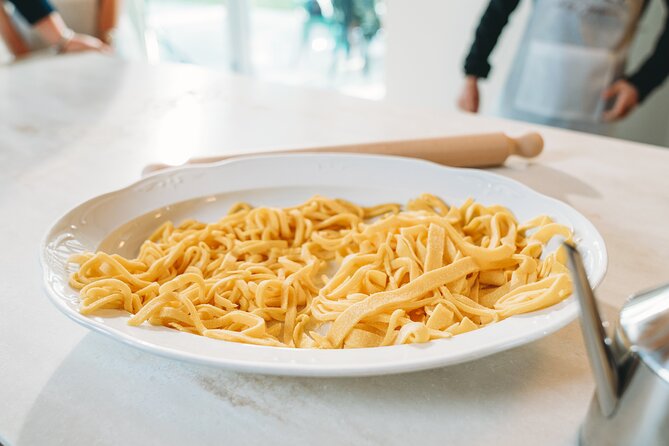 Chianti -Fresh Pasta Making Class and Sauces with Lunch or Dinner - The people guiding the class