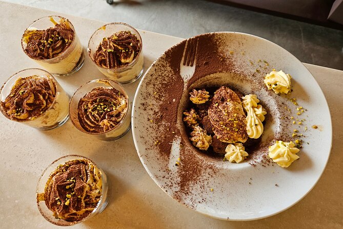 Chianti - Pizza and Tiramisu Course for Only Small Groups - A Chianti villa instead of a city cooking studio