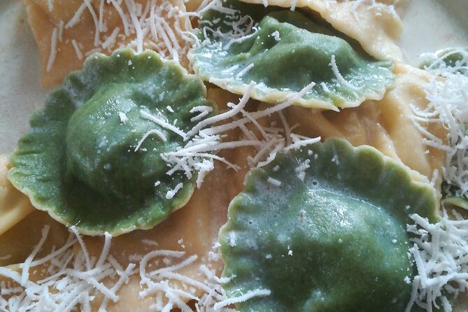 Colorful Pasta Workshop in Bologna with meal - Rolling, cutting and shaping the pasta