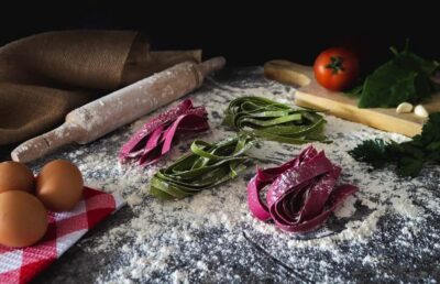 Colorful Tagliatelle and Ravioli Cooking Class near Arezzo