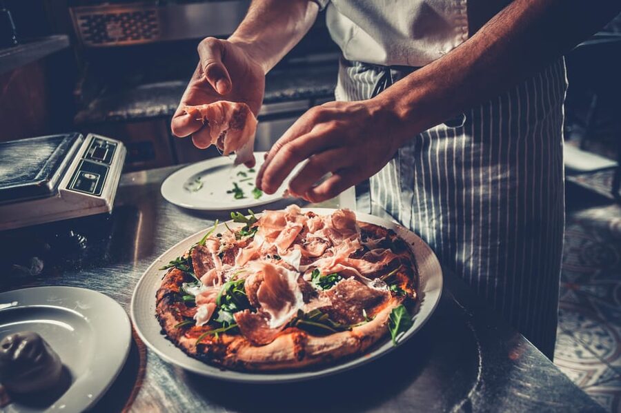 Como: Premium Pizza-Making Class at a Pizzeria - Learning staglio and shaping the panetti