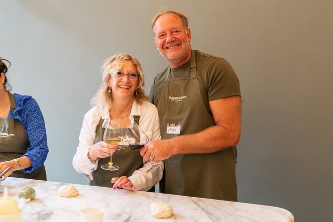 Cook & Dine in Rome: Pizza, Ravioli & Gelato with Unlimited Wine - What the small group changes