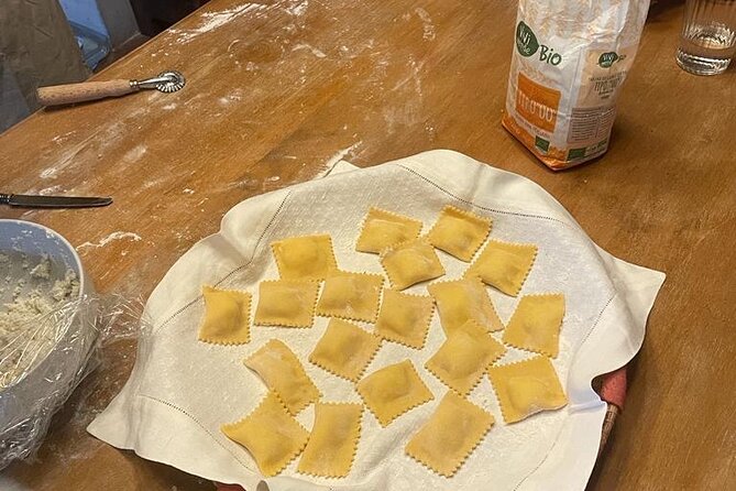 Cooking Class for Pasta Lovers in Florence Country House - Starting at Sant’Ambrogio Market at 10 a.m.
