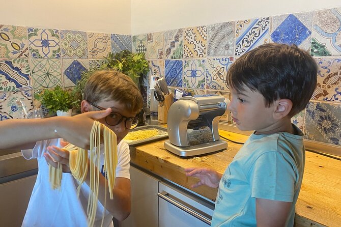 Cooking class : Fresh pasta and tiramisu for children in Milan - Italian appetizers fill the waiting time