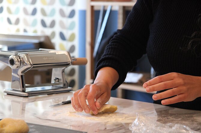 Cooking Class : Fresh pasta and TIRAMISÙ with Lake Garda wines - Starting at Corso Cangrande 6 in Lazise