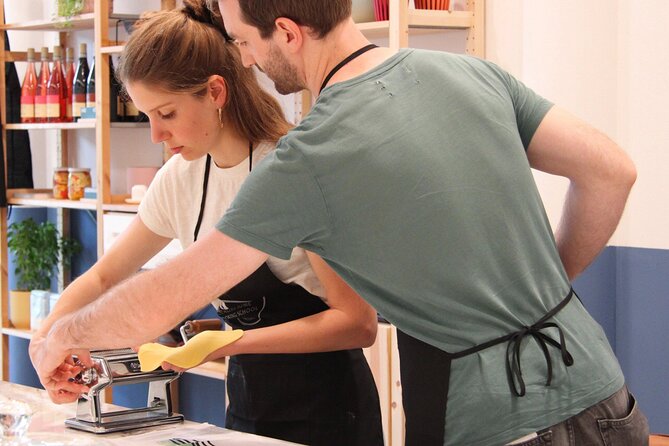 Cooking Class : Fresh pasta and TIRAMISÙ with Lake Garda wines - Local Lake Garda wines with the meal