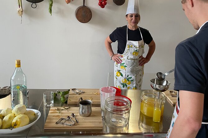 Cooking Class: hand made pasta from scratch in Sorrento - A family kitchen by the sea in Piano di Sorrento