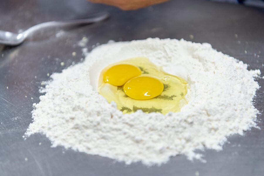 Cooking class: How to make Ravioli, Tagliatelle & Tiramisù! - Lunch with Positano and Capri in view