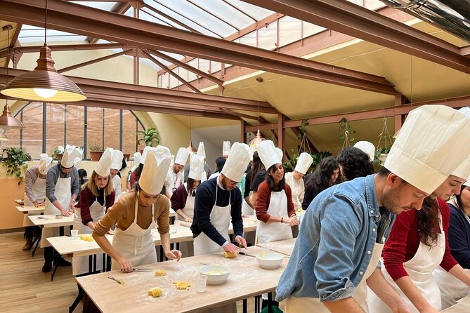 Cooking class with fresh pasta, meat and tastings of 4 wines - Key points at a glance