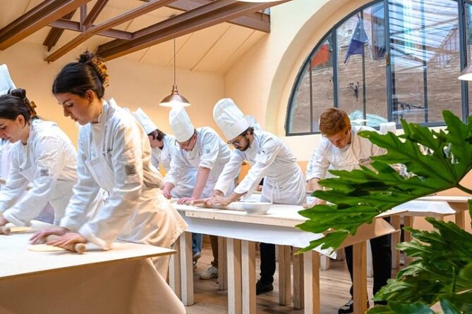 Cooking class with fresh pasta, meat and tastings of 4 wines - A traditional meat course rounds out the meal