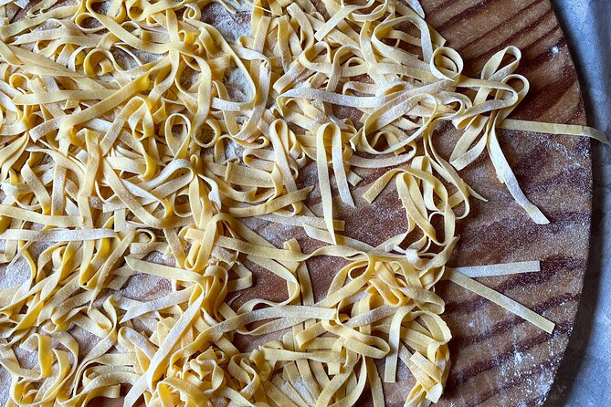 Cooking with us: Pasta Cooking Class in Alicante - Practical details that matter