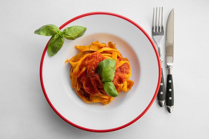 Enjoy Spritz and Pasta Making in Piazza Navona - At a Glance