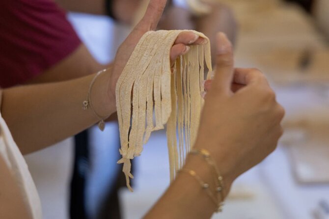 Fettuccine Ravioli and Tiramisu Cooking Class in Rome - Why this class works well in the middle of a Rome sightseeing day