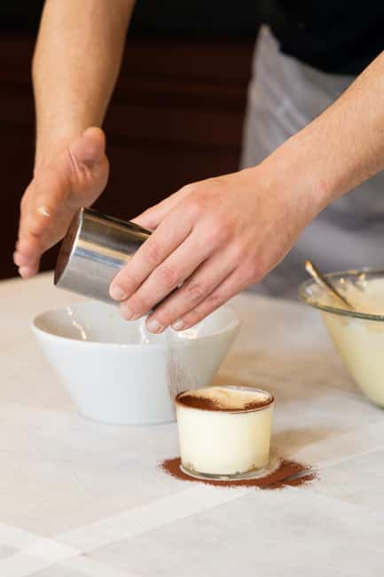 Fettuccine, Ravioli & Tiramisu Cooking Class in Rome - Restaurant Gusto and the Practical Setting
