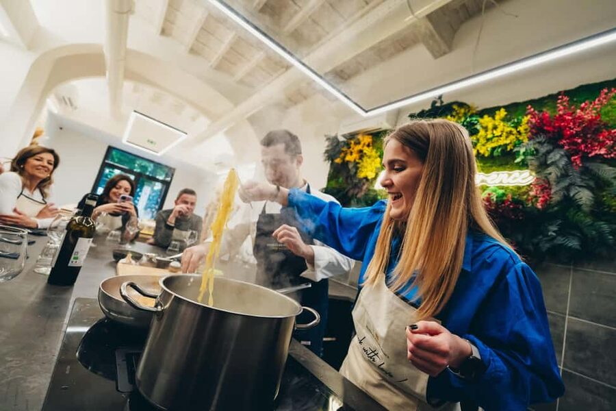 Florence: Art of Pasta Cooking Workshop with Food and Wine - Who should book this Florence pasta class?
